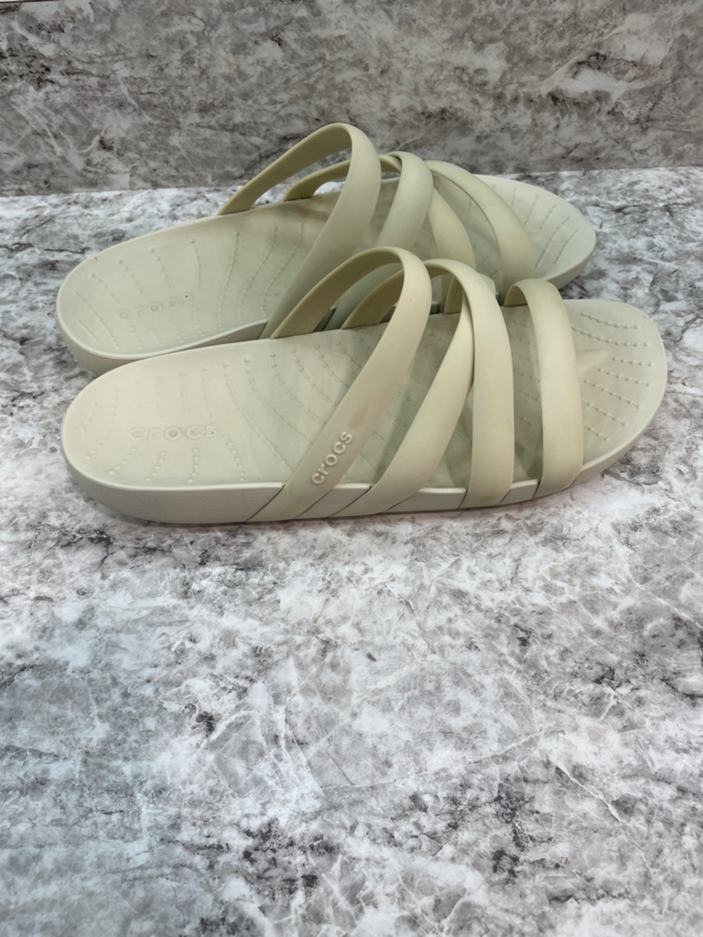 Crocs Kadee Sandals - Size 7- 2 pairs- blue floral- cream - Picture 10 of 13